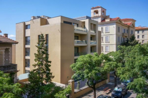Residenza Leca Colonna